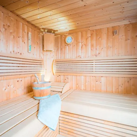 Prázdninový areál Robbenplatte 3 Burhave